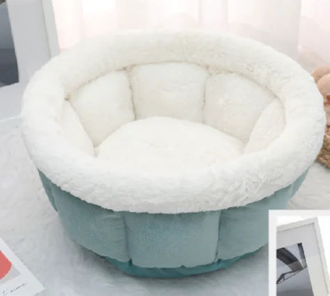 Luxury Soft Cat and Dog Bed for All Seasons