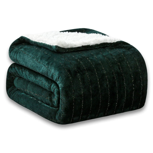COOVA Ultra Soft Sherpa Fleece Throw Blanket - Cozy Thick and Warm Blankets Fuzzy Fluffy Plush Throw Blanket for CouchSofa and Bed(Forest Green 50"x60")