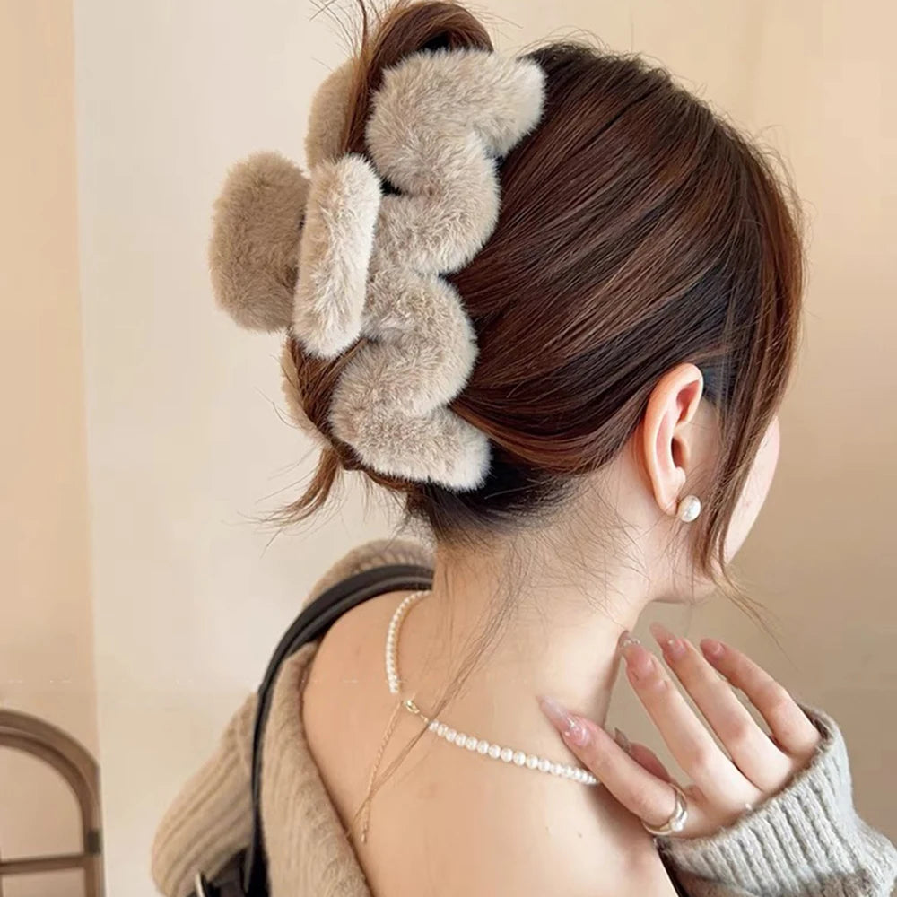 Women Claw Fashion Plush Crab Hair Clip