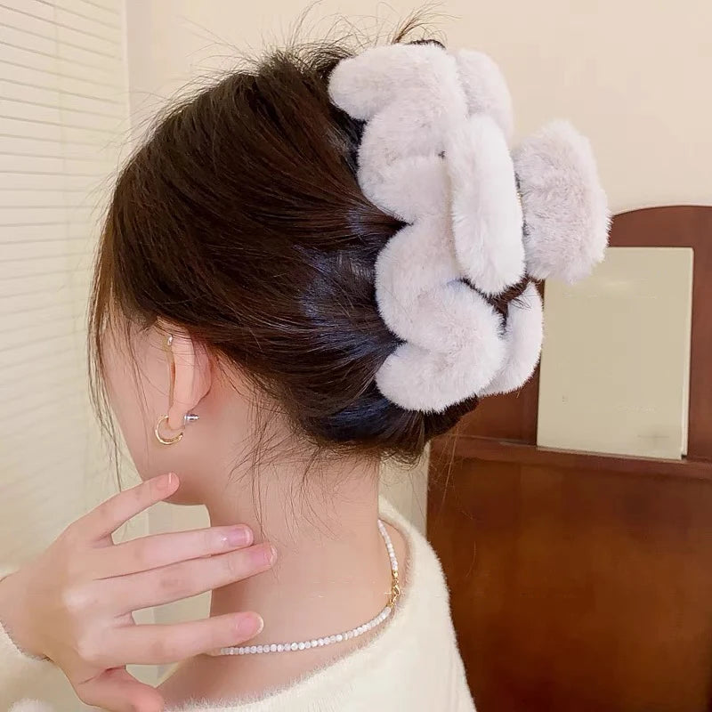 Women Claw Fashion Plush Crab Hair Clip