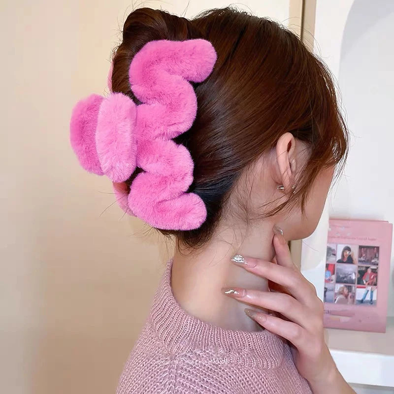 Women Claw Fashion Plush Crab Hair Clip